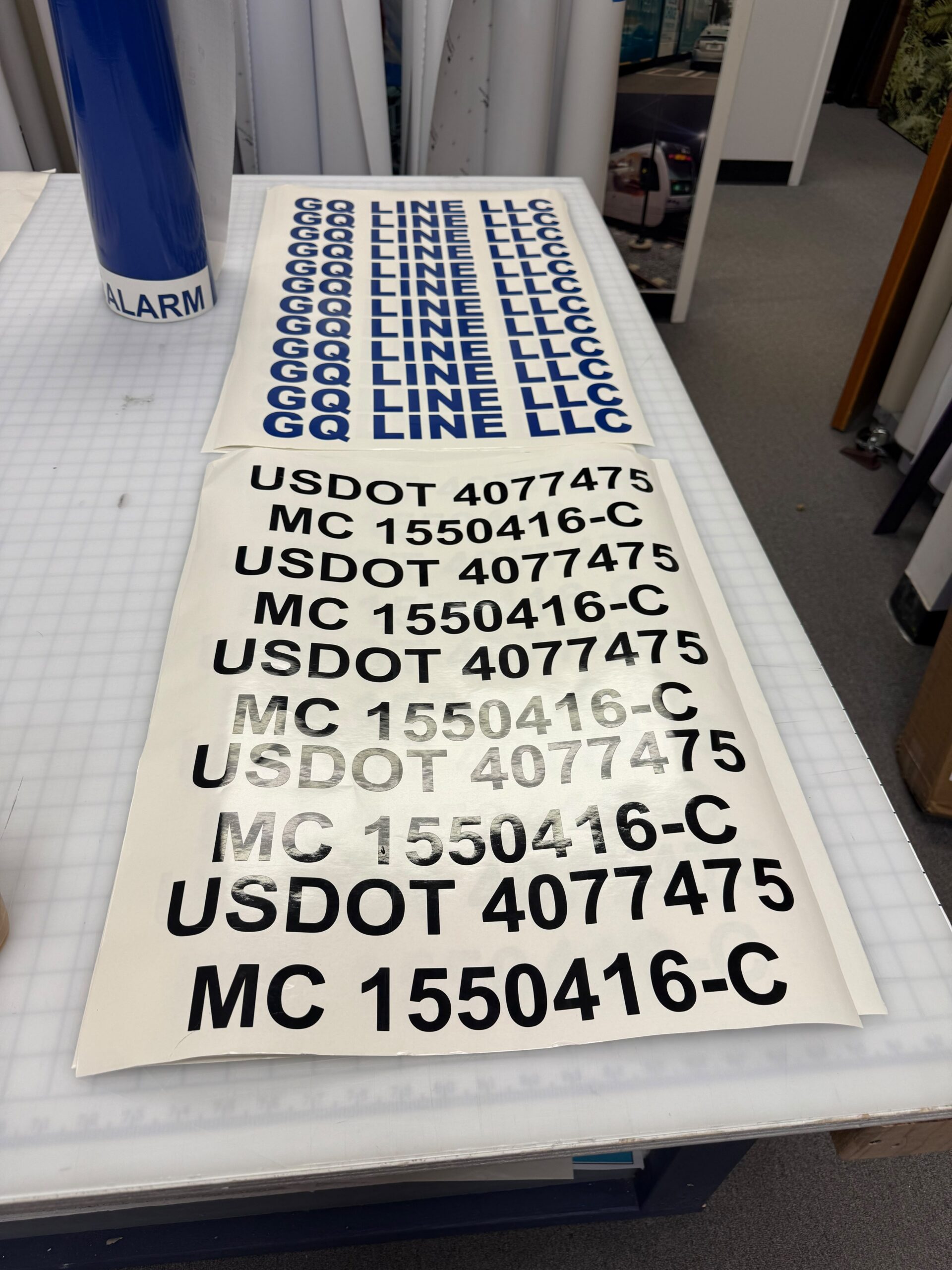 SmartSwans USDOT MC number decals and commercial vehicle compliance decals