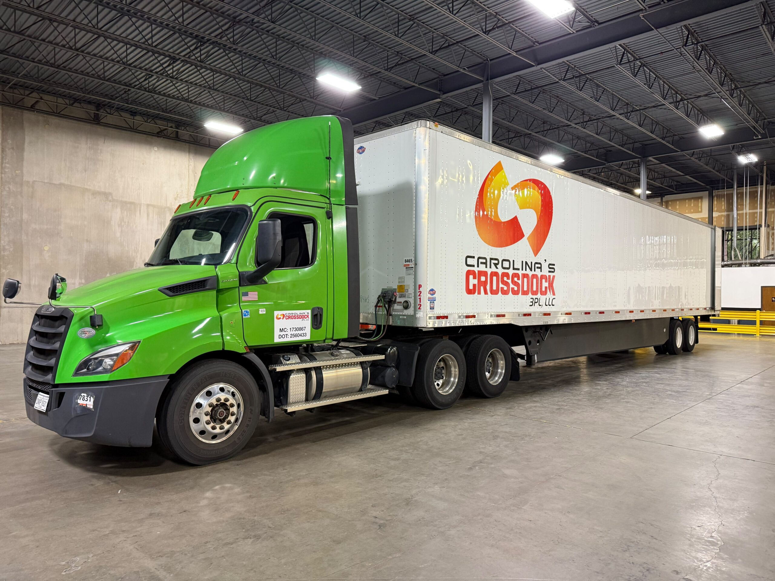 SmartSwans trailer vehicle branding and fleet graphics project